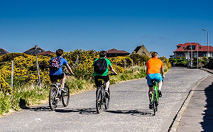 小心曬傷！全台持續高溫炎熱  紫外線達過量級