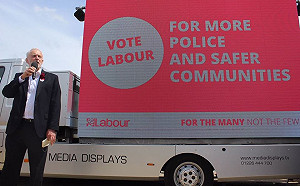 英工黨宣示廢除上議院決心  黨魁下軍令狀