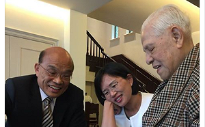 蘇貞昌拜訪李登輝  承諾再創新北市民榮耀