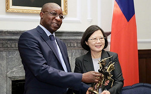 布國與我國斷交  61布國交換生獎學金恐中斷