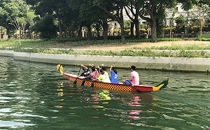 史上頭一遭 台中龍舟賽軟埤仔溪開划