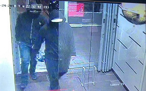 釀15傷！2男加拿大餐廳引爆炸彈後逃逸