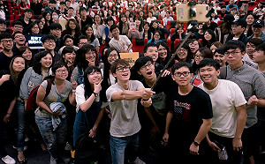 新北校園廣告人　HOWHOW傳授網紅秘笈