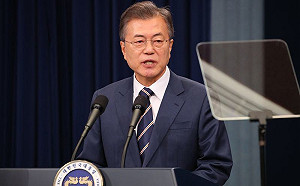 南韓燭光集會軍方曾想戒嚴  文在寅下令徹查