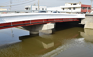 南山截水溝下游工程進度達六成 蚵寮橋率先完工
