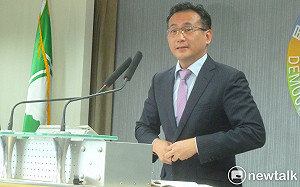 參考科學數據？民進黨建議徵召姚文智參選台北市長