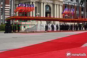 良影一二》一場軍禮歡迎儀式 見證台灣外交困境！