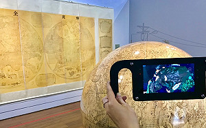 穿越十八世紀和百駿圖互動！會動的故宮國寶在台東