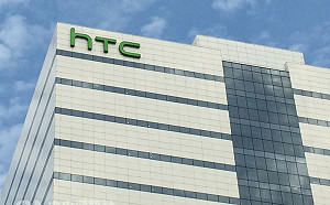 疑造假手印簽違法契約 菲籍移工抗議宏達電