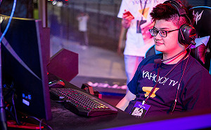 新生橋下鐵籠內大戰電競！ tom60229霸氣壓制全場