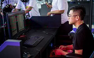 《快打旋風V》北美區冠軍賽小向Gamerbee預賽未能出線 晉級卡普空盃待天助