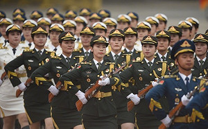 中國三軍儀隊 女兵方陣亮相