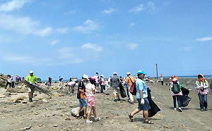 響應世界海洋日！桃園環保志工海陸大動員