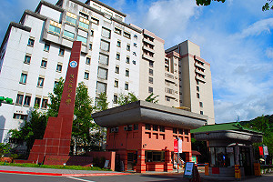 政大學生會校務會議提案 盼廢除零學分制度