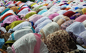 開齋節活動明登場！邀請印尼五月天樂團登台演唱(影)