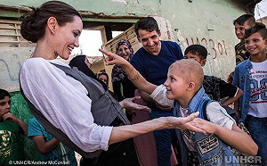 裘莉5度造訪伊拉克 籲關注摩蘇爾戰後重建