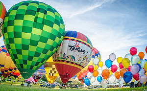 必看高空美景！全台4大熱氣球嘉年華活動亮點看這裡(影)