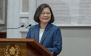 台灣經濟發展20年來最好？超過7成5民眾不信小英