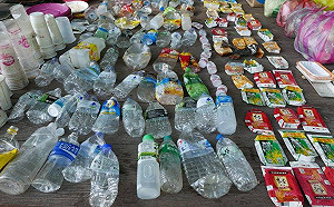 關懷回收者好溫暖！民團用5倍價回收寶特瓶做購物袋