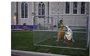 抗議川普零容忍政策  美老教堂「監禁」耶穌一家