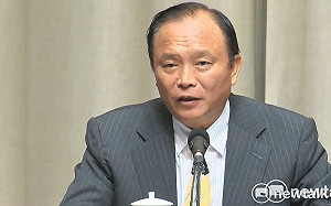 鳳梨等水果產銷失衡  賴清德責成農委會檢討並善用8策略