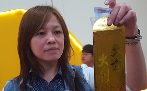 不滿變更行程揚言罷船  麗星加碼平息風波