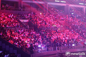 英雄聯盟洲際賽》RNG快攻22分鐘解決SKT　為LPL賽區追平比數