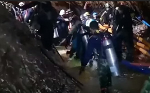 好消息 ！泰北洞穴救援第2天又救出４少年