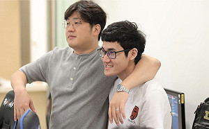 《英雄聯盟》保護自家選手！RNG公開聲援Karsa