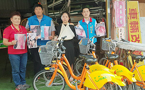 微笑單車前輪鎖死 騎士摔車頭破血流