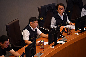 颱風放不放假? 柯文哲:已成首長惡夢