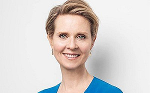 紐約州長夢向前邁進 慾望城市女星初選連署達標