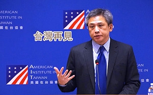 告別台灣！梅健華返美網友不捨