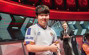 《英雄聯盟》FOX主教練宣布辭職  網友：Huni該上位了