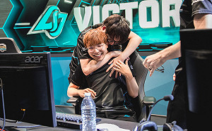 《英雄聯盟》打到拿綠卡！CLG Huhi成美國公民