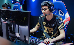 《英雄聯盟》說好不拿鏡爪的！Karsa：真香