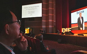 聽維基百科聊創新 丁守中嘆北市淪鬥爭工具