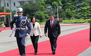 經濟學人：巴拉圭「目前」仍與台灣站在同一邊