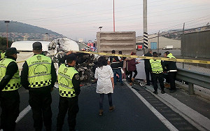 墨西哥交通樞紐重大車禍 至少13死9傷