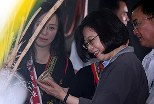 發現台東魅力之旅 蔡英文參觀台糖文創空間