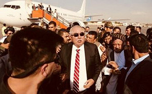 20人枉死  阿富汗流亡副總統逃過自殺炸彈攻擊