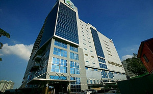 高雄5姊妹家族8人染疫 確診么妹證實是日月光主管！接觸同事急隔離