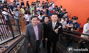 林智堅翻轉藍綠的關鍵：民眾支持會願意做事的人