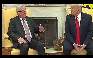 好害羞? 白宮會談互親臉頰 榮科：川普主動