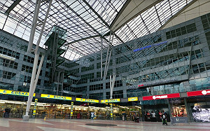 不明女子闖管制區  慕尼黑機場取消200航班