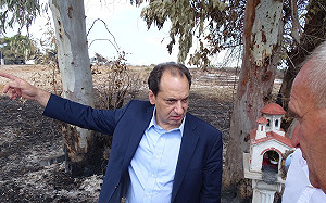 本世紀最慘！希臘大火91死  潛水志工海底尋屍