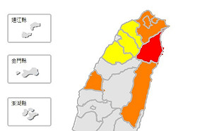 快訊》宜蘭出現高溫紅燈警示！氣象局針對9縣市再發高溫警訊