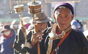 中國假借打擊組織犯罪禁藏人活動 五人以上集會要被關