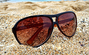 墨鏡顏色與防紫效果無關！完勝紫外線太陽眼鏡這樣挑