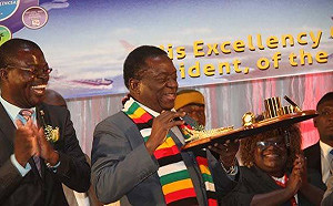 辛巴威宣布現任總統勝選  民眾憂穆加比時代回來了